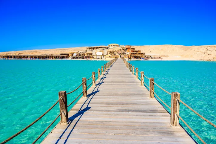 El Gouna to Hurghada: Your Ultimate Travel Guide for a Seamless Red Sea Adventure