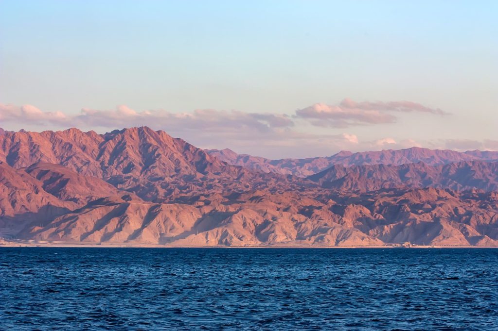 From Airport to Paradise: Your Complete Guide to Marsa Alam Airport to Marsa Shagra Village Transfers