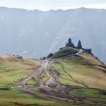 The Ultimate Travel Guide: Scenic Ride from Tbilisi to Kazbegi with Sina Taxi