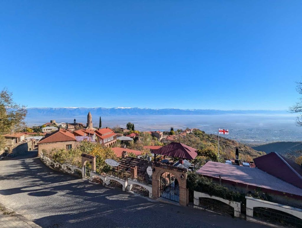 From Snow to Wine: The Ultimate Gudauri to Sighnaghi Road Trip Guide
