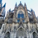 Arnsberg to Cologne Bonn Airport: Seamless Transfers & Unforgettable German Adventures