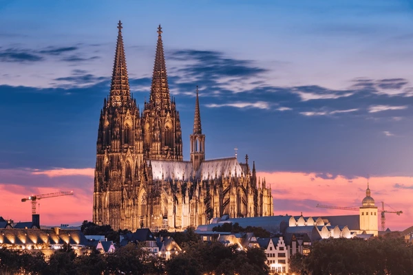 Your Ultimate Adventure: Cologne Bonn Airport to Arnsberg by Private Taxi
