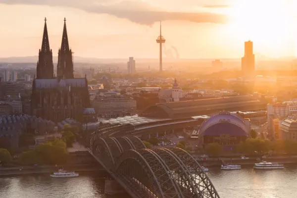Comprehensive Travel Guide: Seamless Taxi Journey from Cologne Bonn Airport to Hamminkeln
