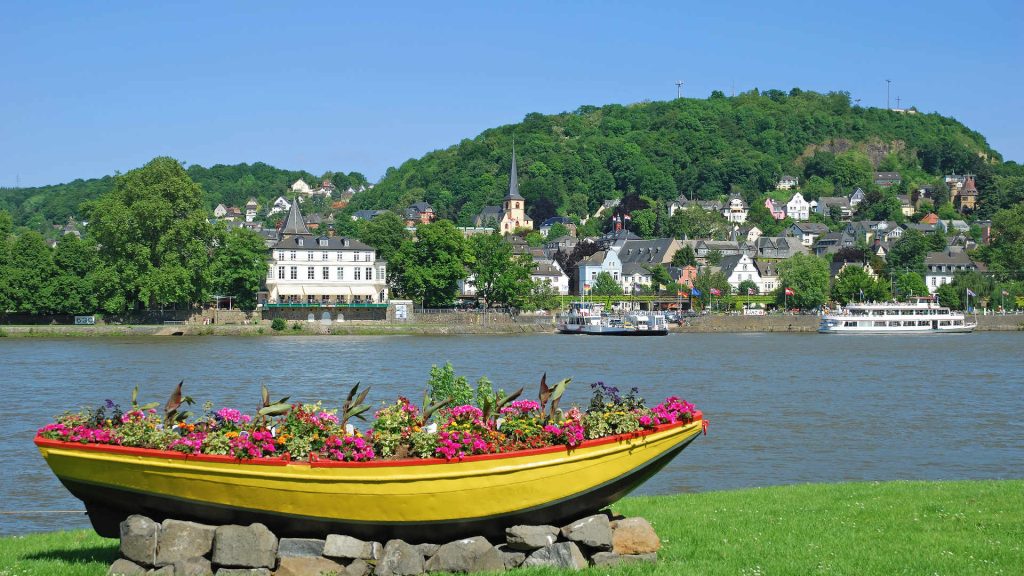 Ultimate Guide: Cologne Bonn Airport to Linz am Rhein Transfers + Top Rhine Valley Experiences