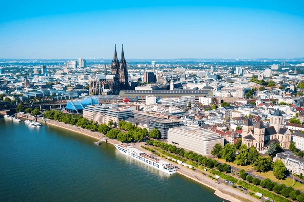 Cologne to Liège Airport Taxi: Seamless Transfers from German Cathedrals to Belgian Charm
