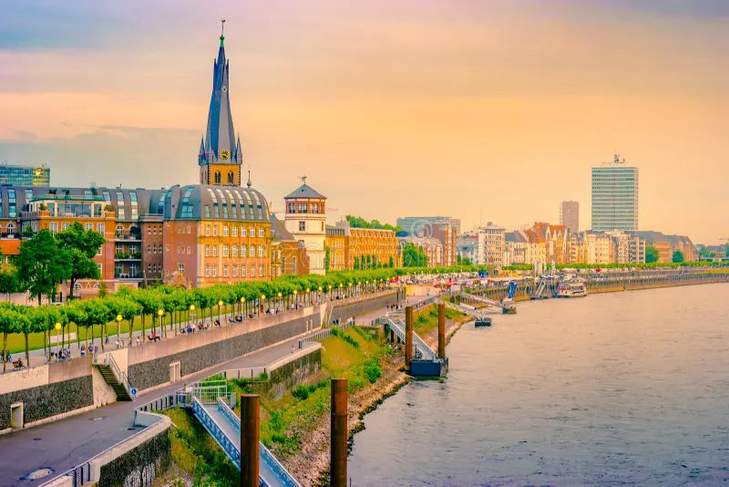 Dortmund to Düsseldorf Airport: Seamless Transfers & Rhine Valley Adventures