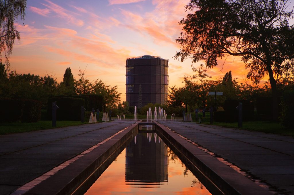 Dortmund to Oberhausen Taxi: Seamless Transfers to Germany’s Industrial Heart & Cultural Gems