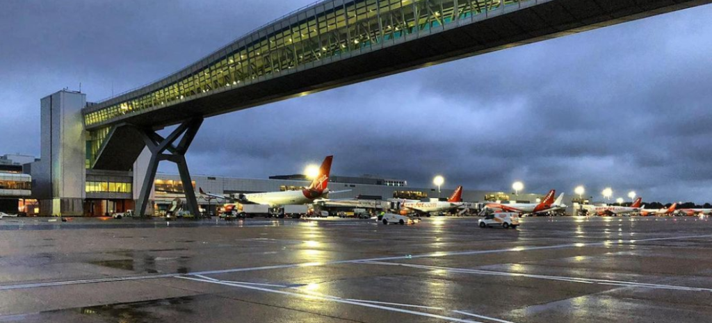 Düsseldorf Airport to Weeze Airport Transfer: Your Stress-Free Route Guide