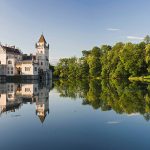 Dusseldorf Airport to Ingelmunster: Your Seamless Transfer Guide to Flanders’ Hidden Gem