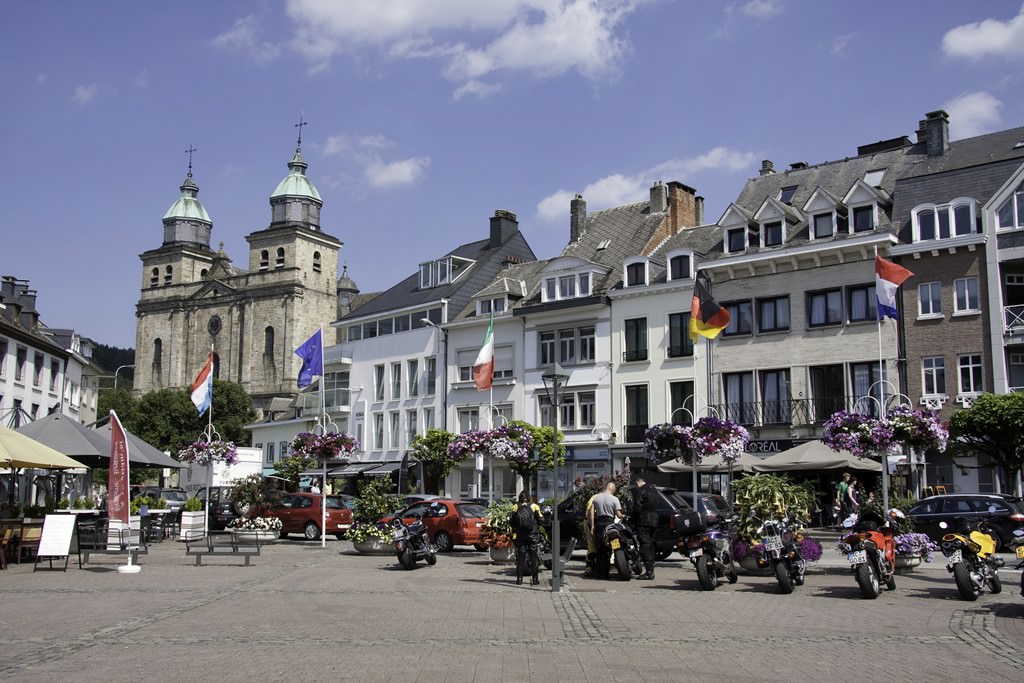 Dusseldorf Airport to Malmedy Taxi: Your Ultimate Cross-Border Adventure Guide