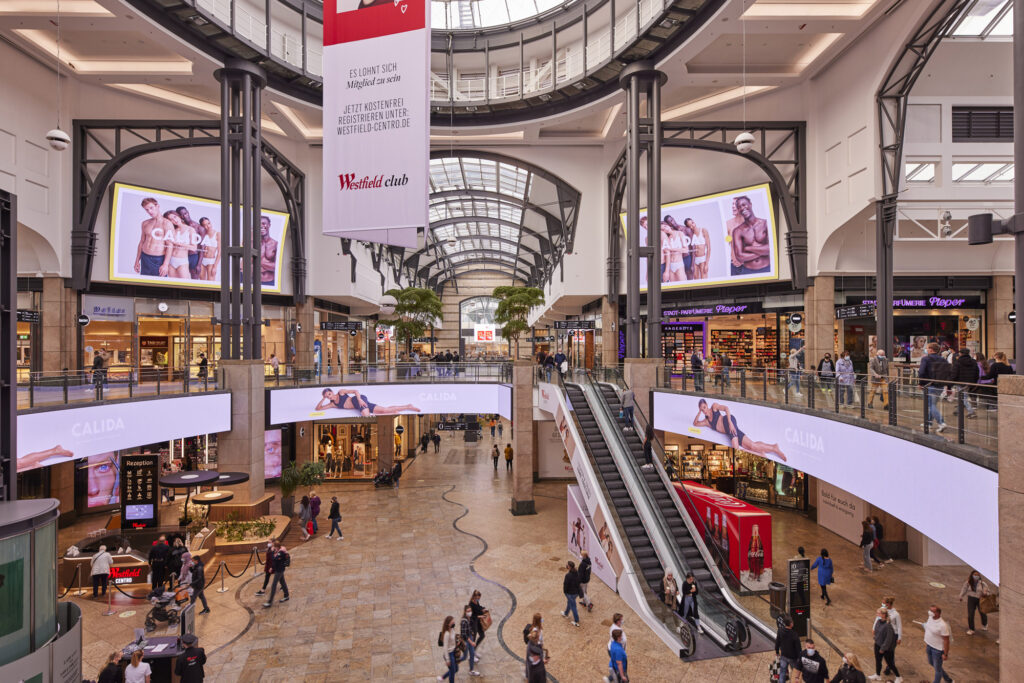 Düsseldorf Airport to Oberhausen Taxi: Seamless Transfers to Rhineland Adventures
