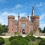 Dusseldorf Airport to Schloss Moyland: Your Ultimate Golf & Castle Getaway Guide