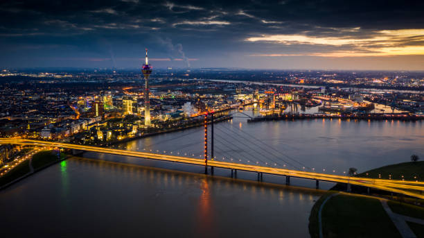 Dusseldorf Airport to Veghel Taxi: Seamless Transfers from Urban Buzz to Dutch Countryside Charm