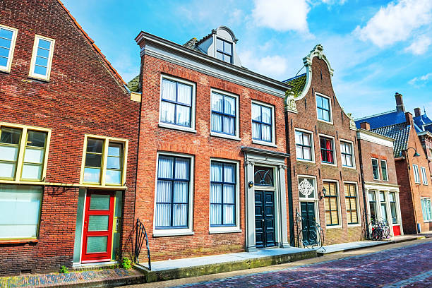 Dusseldorf Airport to Venlo: Your Ultimate Cross-Border Transfer Guide ️