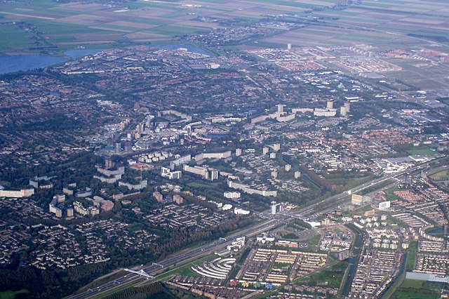 Düsseldorf Airport to Zoetermeer: Your Stress-Free Travel Guide & Dutch Adventure Awaits!