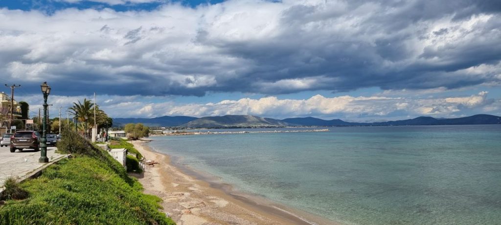Athens Airport to Nea Makri Taxi: Your Gateway to Athenian Riviera Paradise