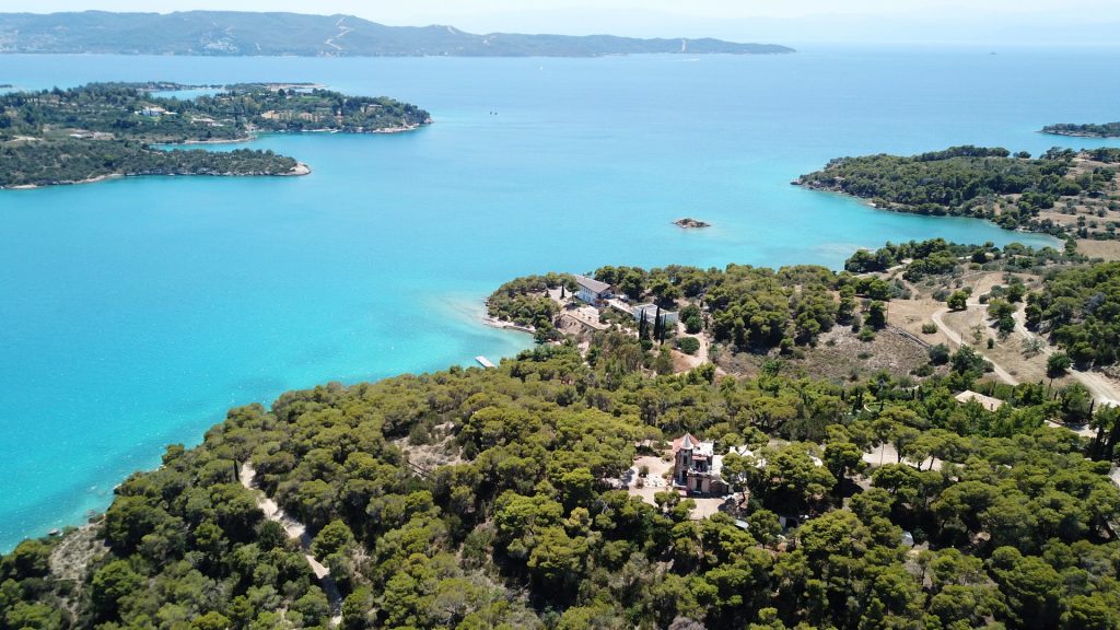 Athens Airport to Porto Heli Taxi: Your Ultimate Guide to Stress-Free Peloponnese Travel