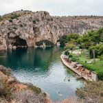Vouliagmeni to Athens City Center: Your Stress-Free Taxi Transfer & Ultimate City Guide