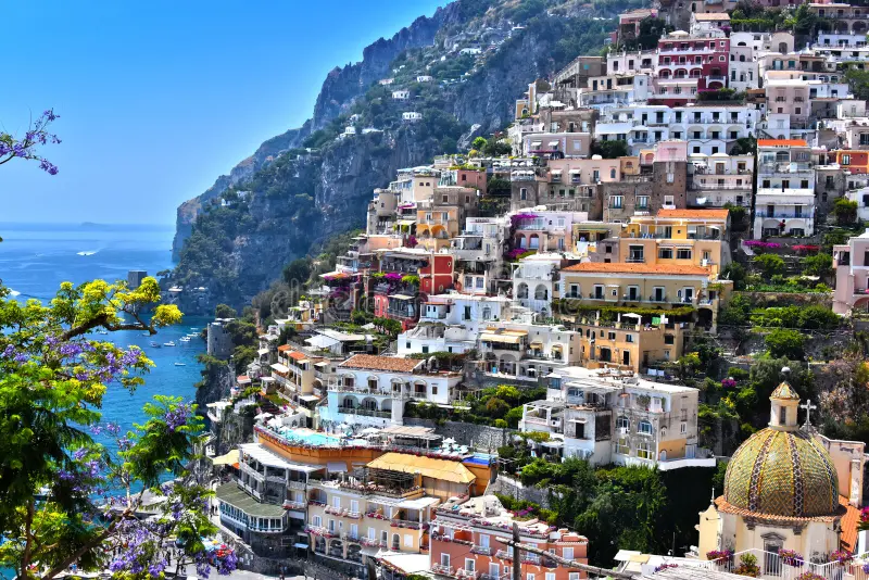 The Ultimate Guide to Your Seamless Bari Airport to Naples Transfer