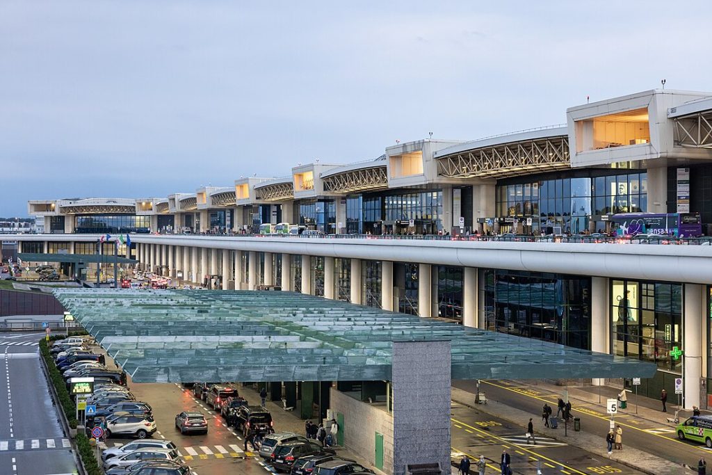 Milan Malpensa Airport to Alassio Taxi Transfer: The Ultimate Scenic Journey from City to Sea