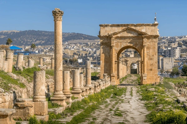 Explore Jordan: Jerash to Sheikh Hussein Bridge – The Ultimate Travel Guide