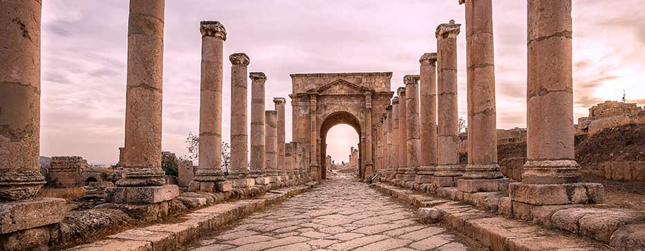 Explore Jordan: The Ultimate Guide from Main Hot Springs to Jerash