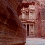 Seamless Travel from Queen Alia Airport to Petra: Your Ultimate Guide