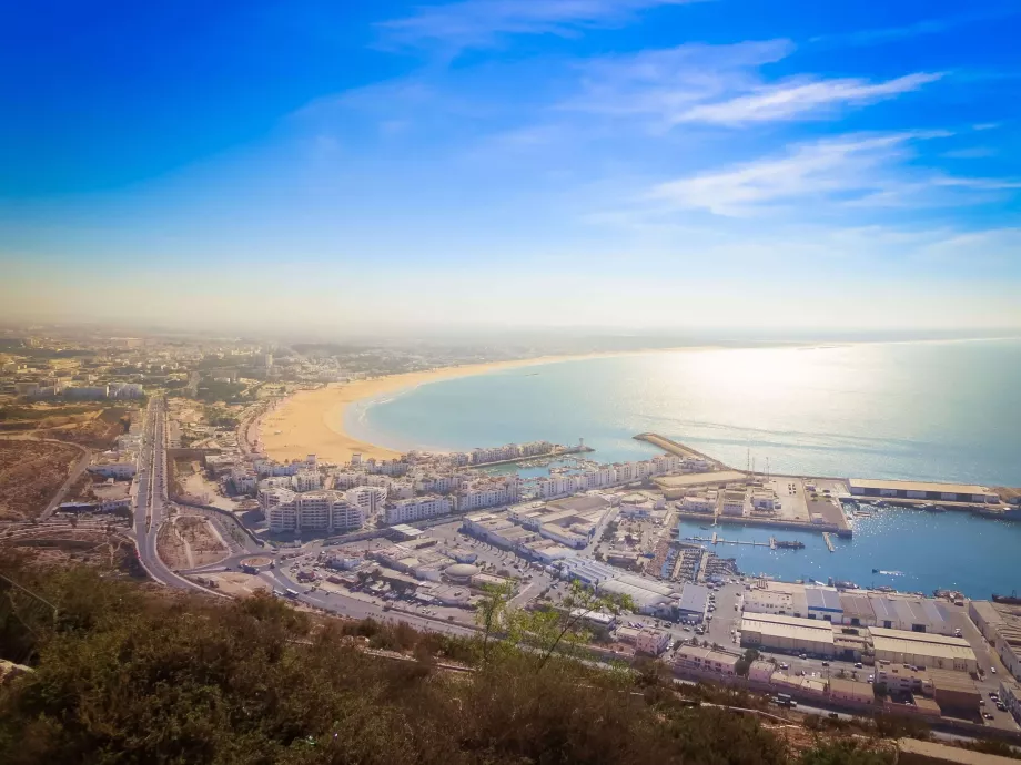 Agadir Al Massira International Airport to Imsouane Transfer – The Ultimate Scenic Ride to Morocco’s Surf Paradise