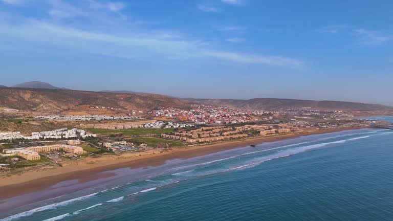 From Surf to Souks: Your Ultimate Guide to an Unforgettable Agadir to Marrakech Transfer