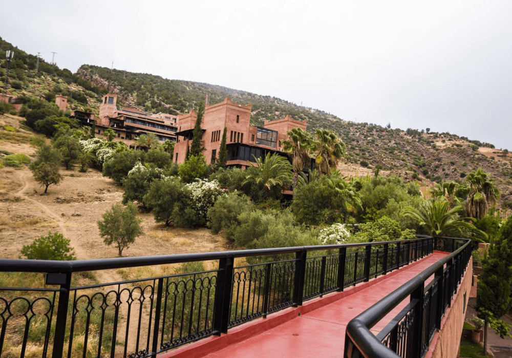 From the Atlas Foothills to the Strait of Gibraltar: The Ultimate Beni Mellal to Tanger Med Transfer Guide