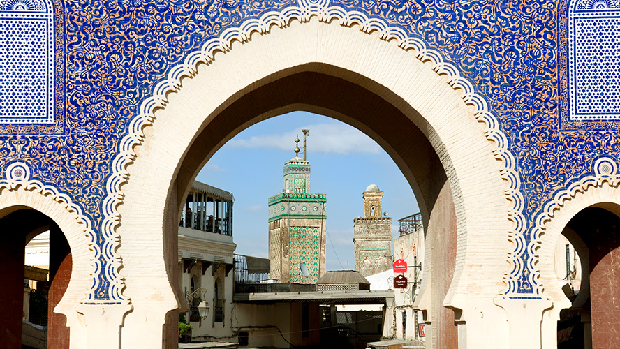 From Farmland to Ancient Medinas: The Ultimate Berrechid to Fes Airport Transfer Guide