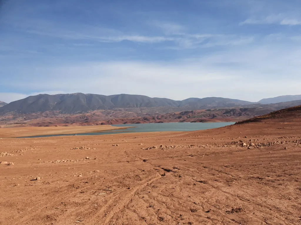 From Lake Serenity to Red City Magic: Your Ultimate Bin El Ouidane to Marrakech Airport Transfer Guide