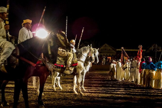 From Fantasia to the Medina: Your Seamless Journey from Chez Ali Restaurant to Marrakech City Center